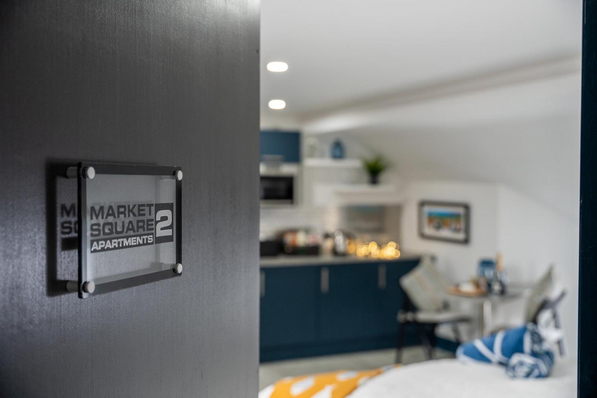 Market Square Apartments בושמילס מראה חיצוני תמונה