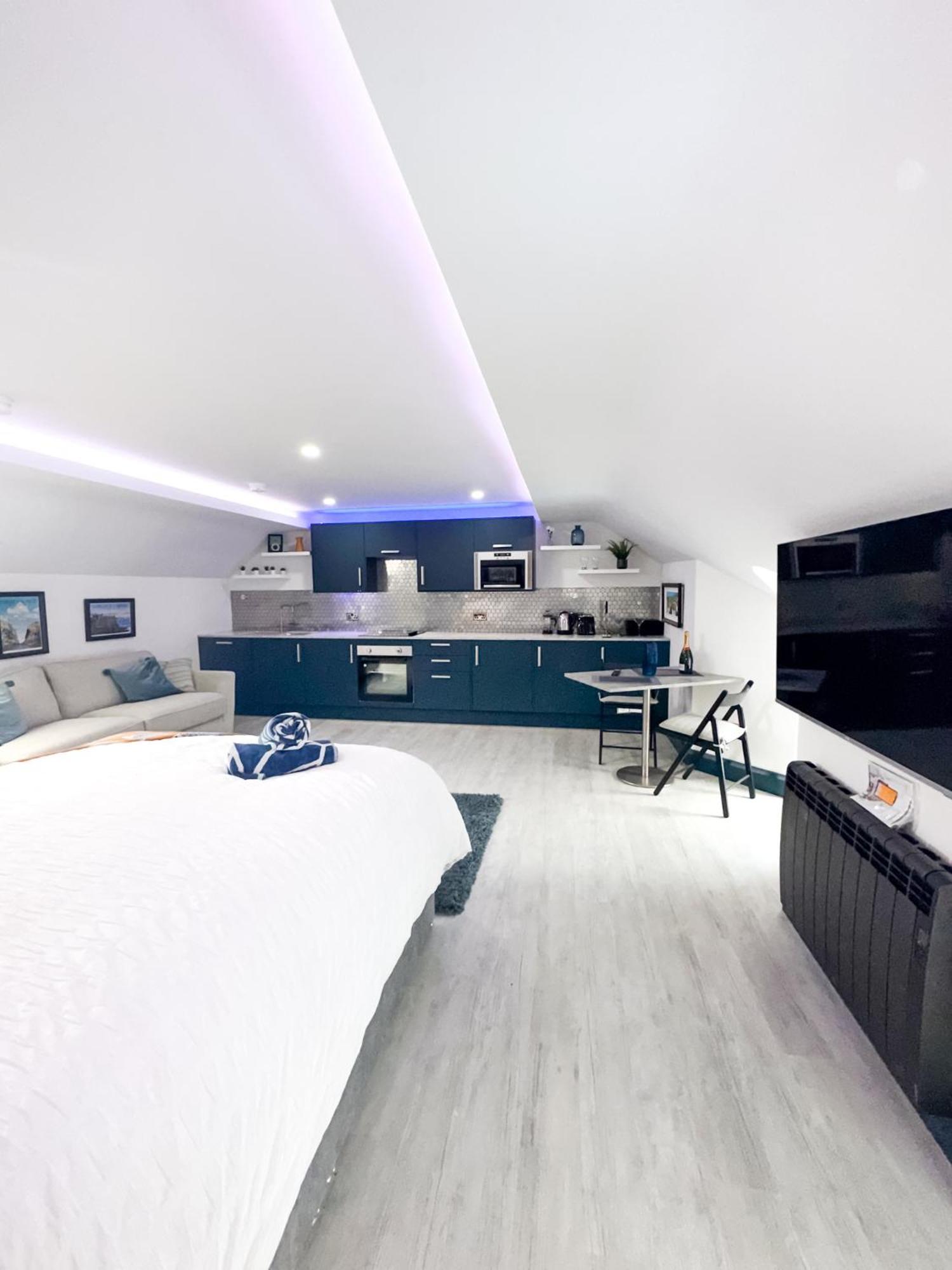Market Square Apartments בושמילס מראה חיצוני תמונה