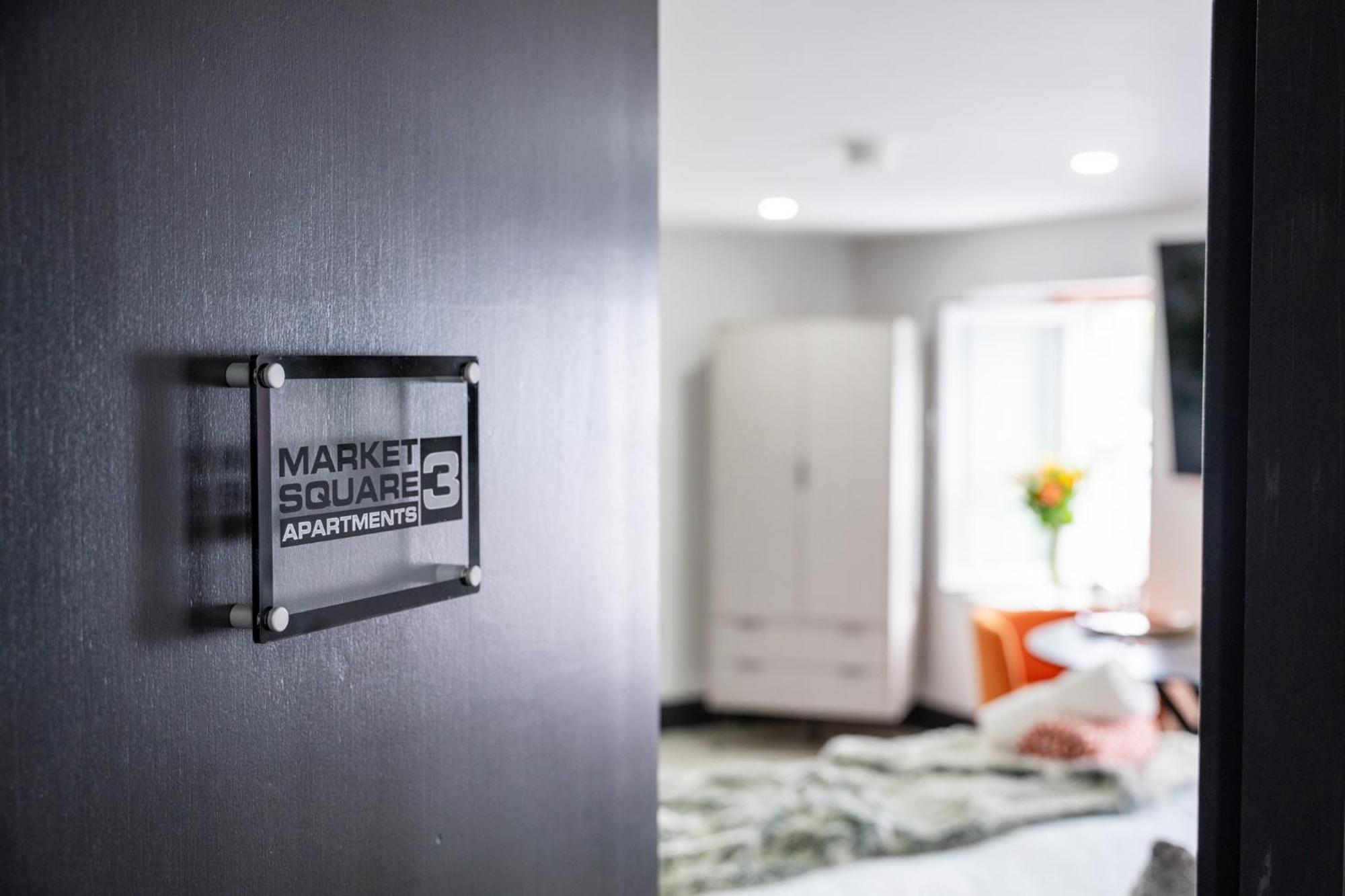 Market Square Apartments בושמילס מראה חיצוני תמונה