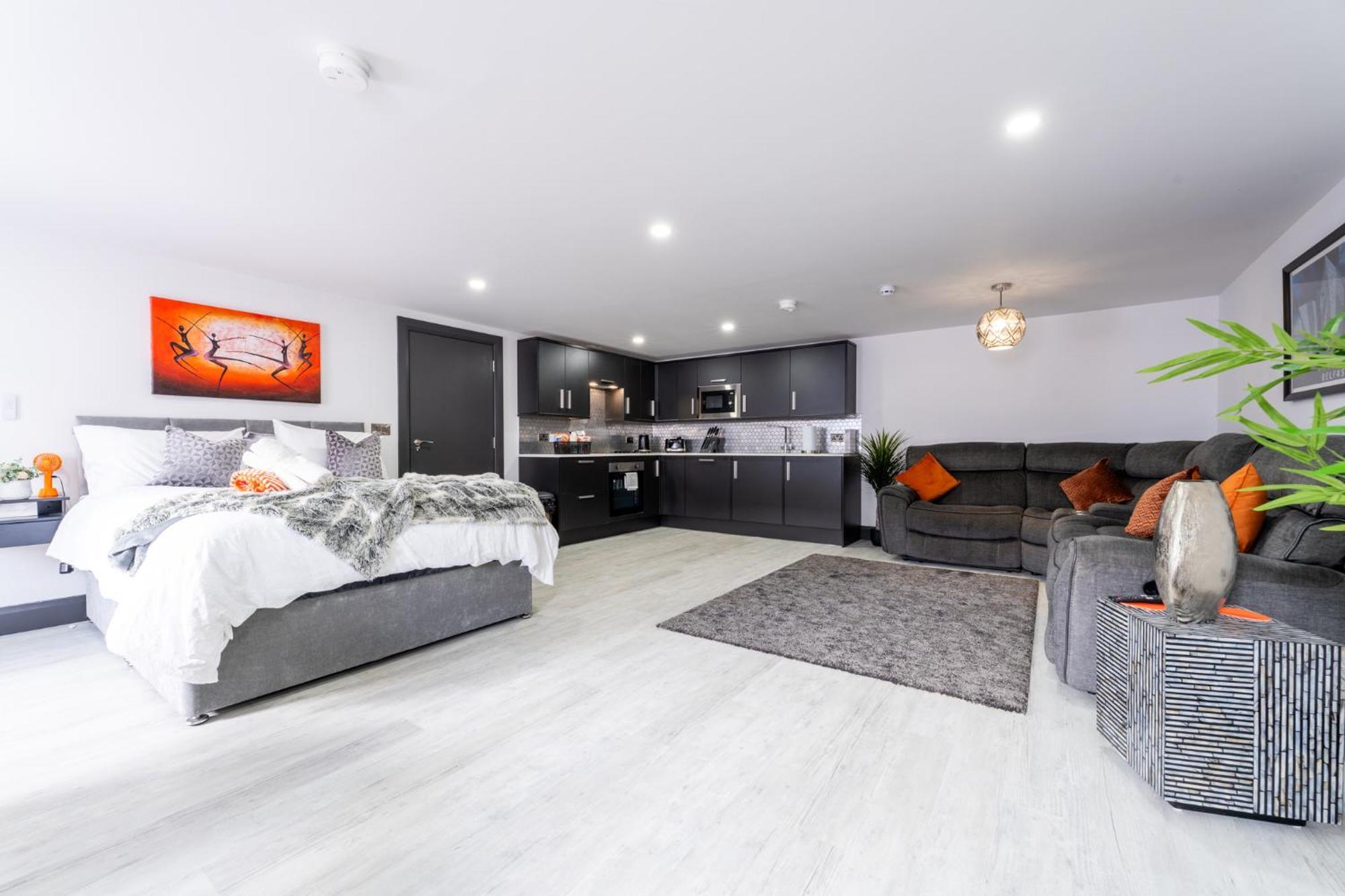 Market Square Apartments בושמילס מראה חיצוני תמונה