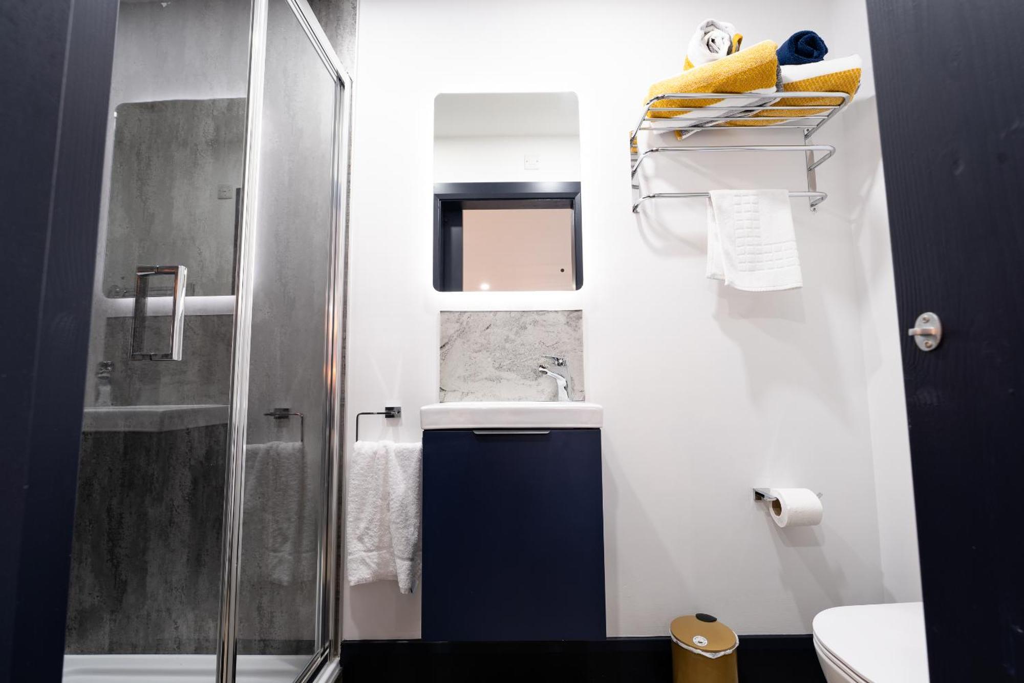 Market Square Apartments בושמילס מראה חיצוני תמונה