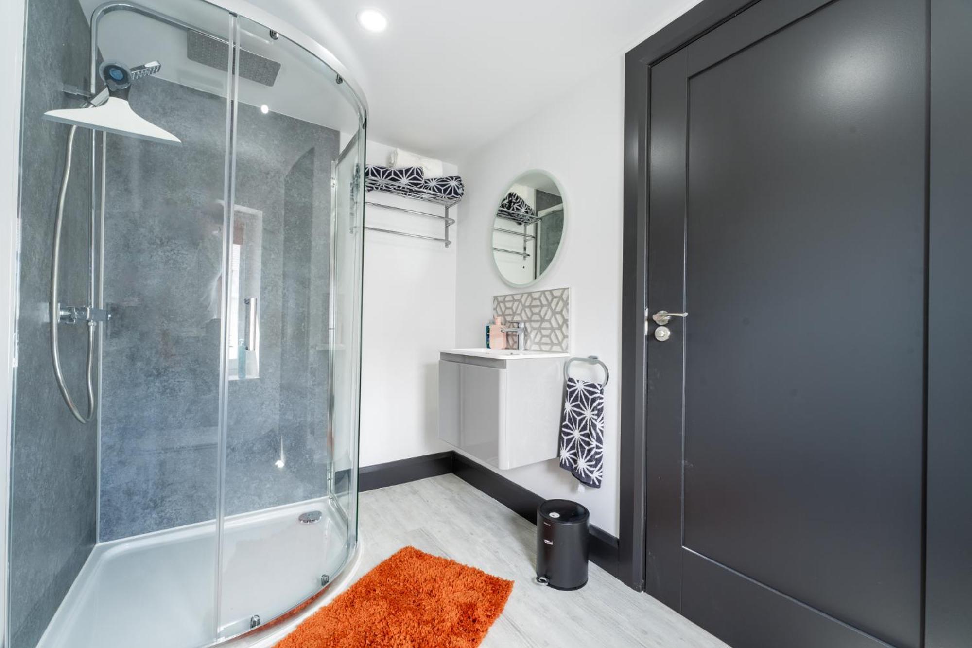 Market Square Apartments בושמילס מראה חיצוני תמונה